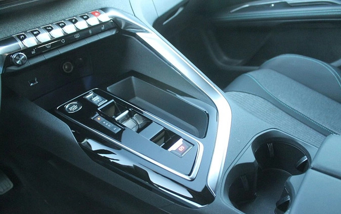 Peugeot 5008 cena 145990 przebieg: 11082, rok produkcji 2023 z Bobolice małe 704